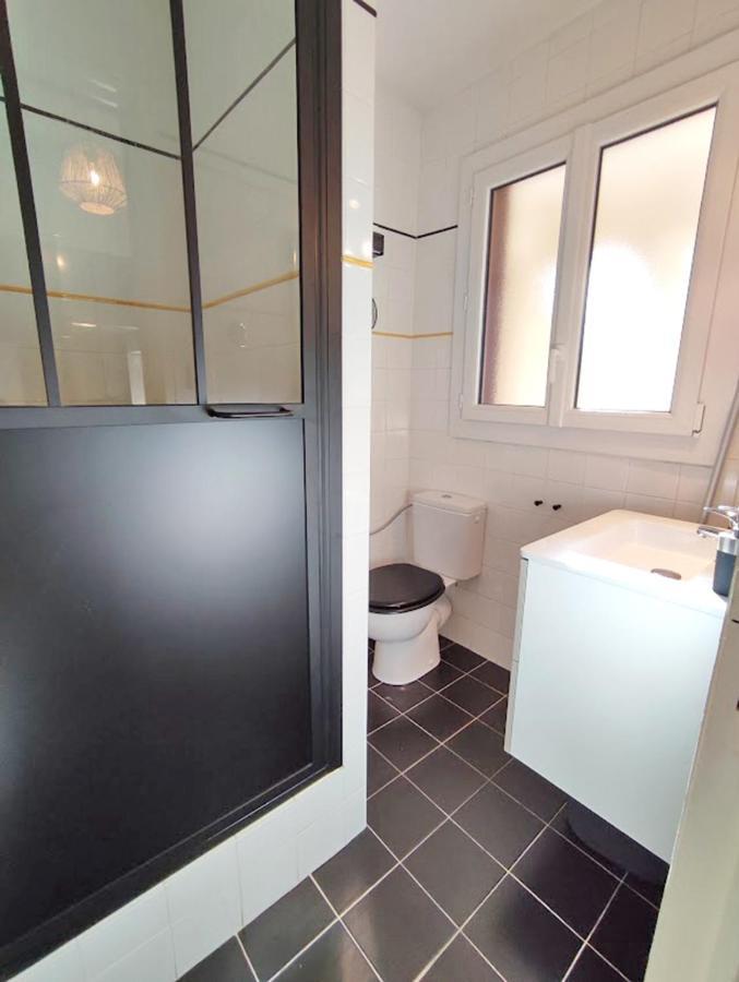 L'escampette, Duplex T3, Centre Luchon, Wifi, Casier A Skis, 4 Personnes Appartement